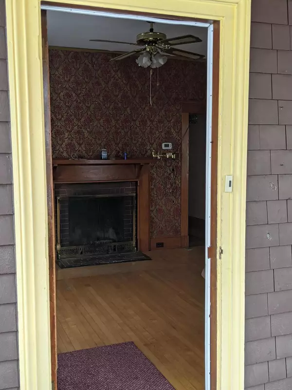 Jackman, ME 04945,555 Main ST