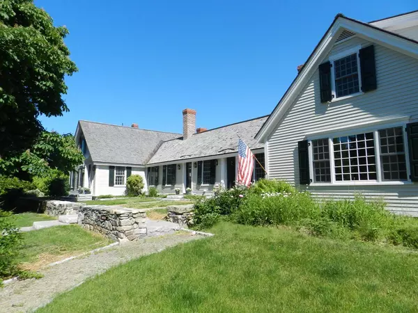 Mount Desert, ME 04660,901 Indian Point RD