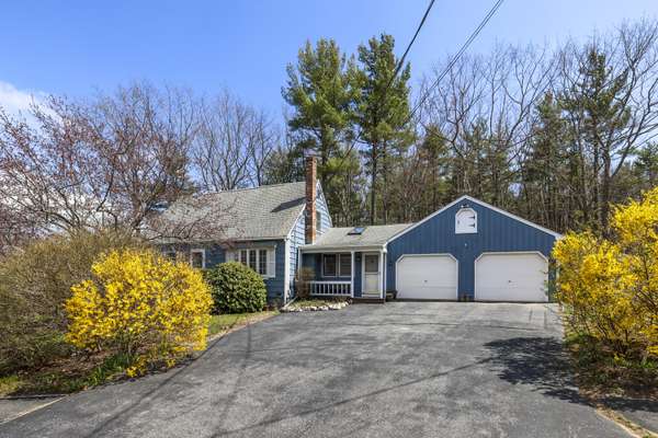 26 Greenfield LN, Biddeford, ME 04005