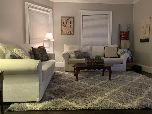 Waterville, ME 04901,5 Walnut ST