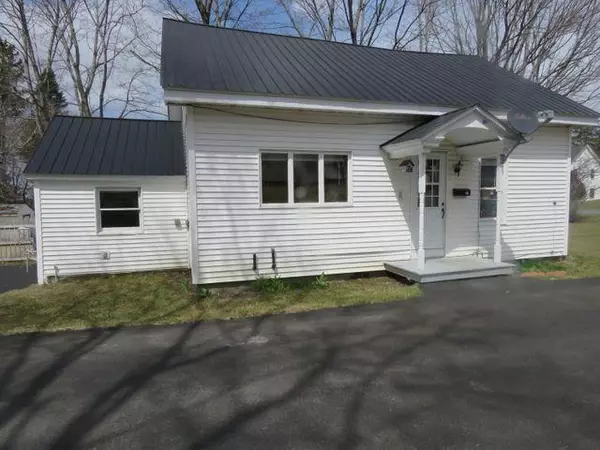 Presque Isle, ME 04769,20 Hillside ST