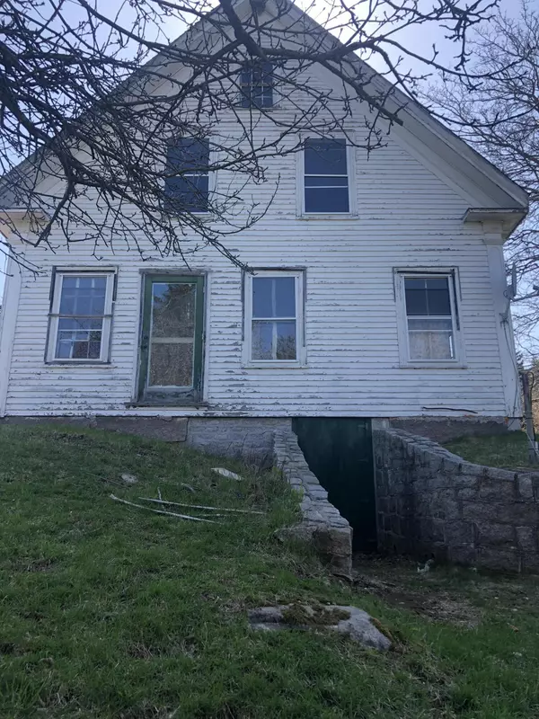 Swans Island, ME 04685,157 Minturn Road