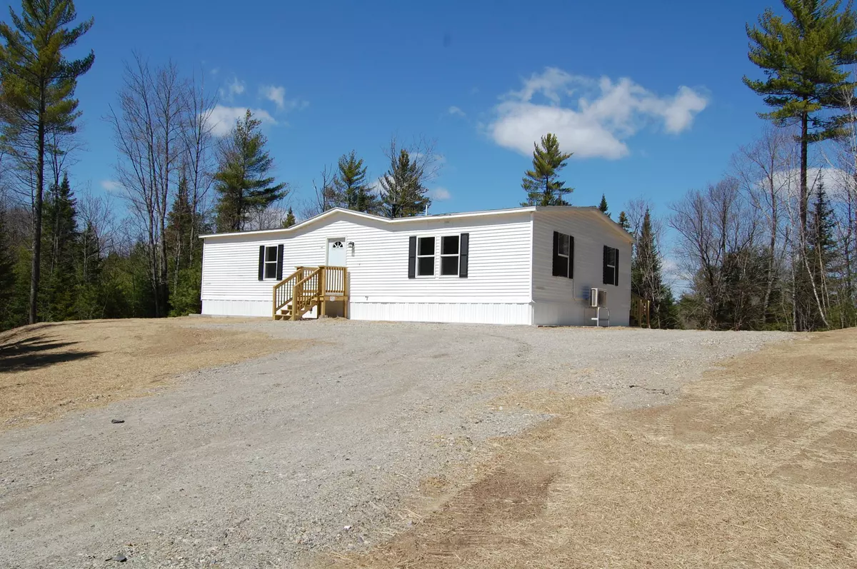 Oxford, ME 04270,353 Gore RD