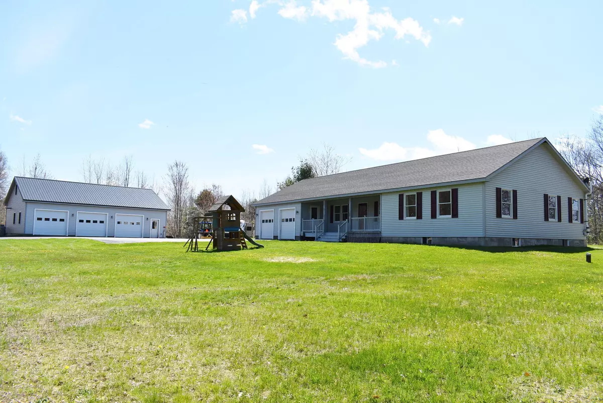 Belmont, ME 04952,19 Bicknell RD