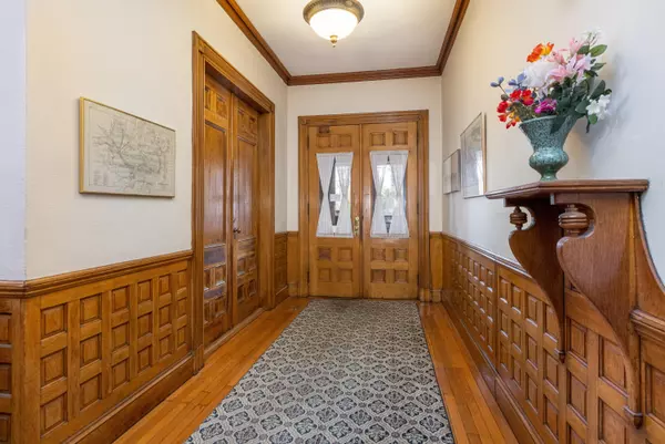 Portland, ME 04101,24 Mellen ST