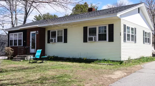 Gardiner, ME 04345,25 Hillcrest ST