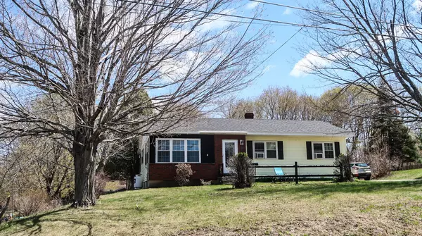 Gardiner, ME 04345,25 Hillcrest ST