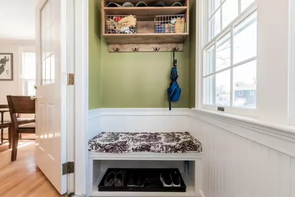 Portland, ME 04102,73 Sunset LN