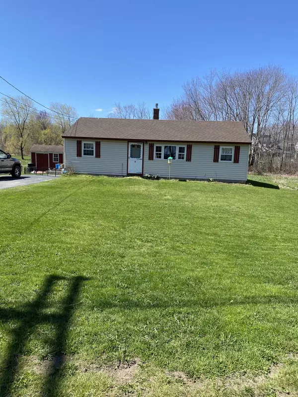 Thomaston, ME 04861,58 Erin ST