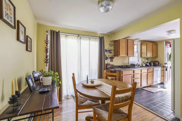 Portland, ME 04103,15 Hall ST