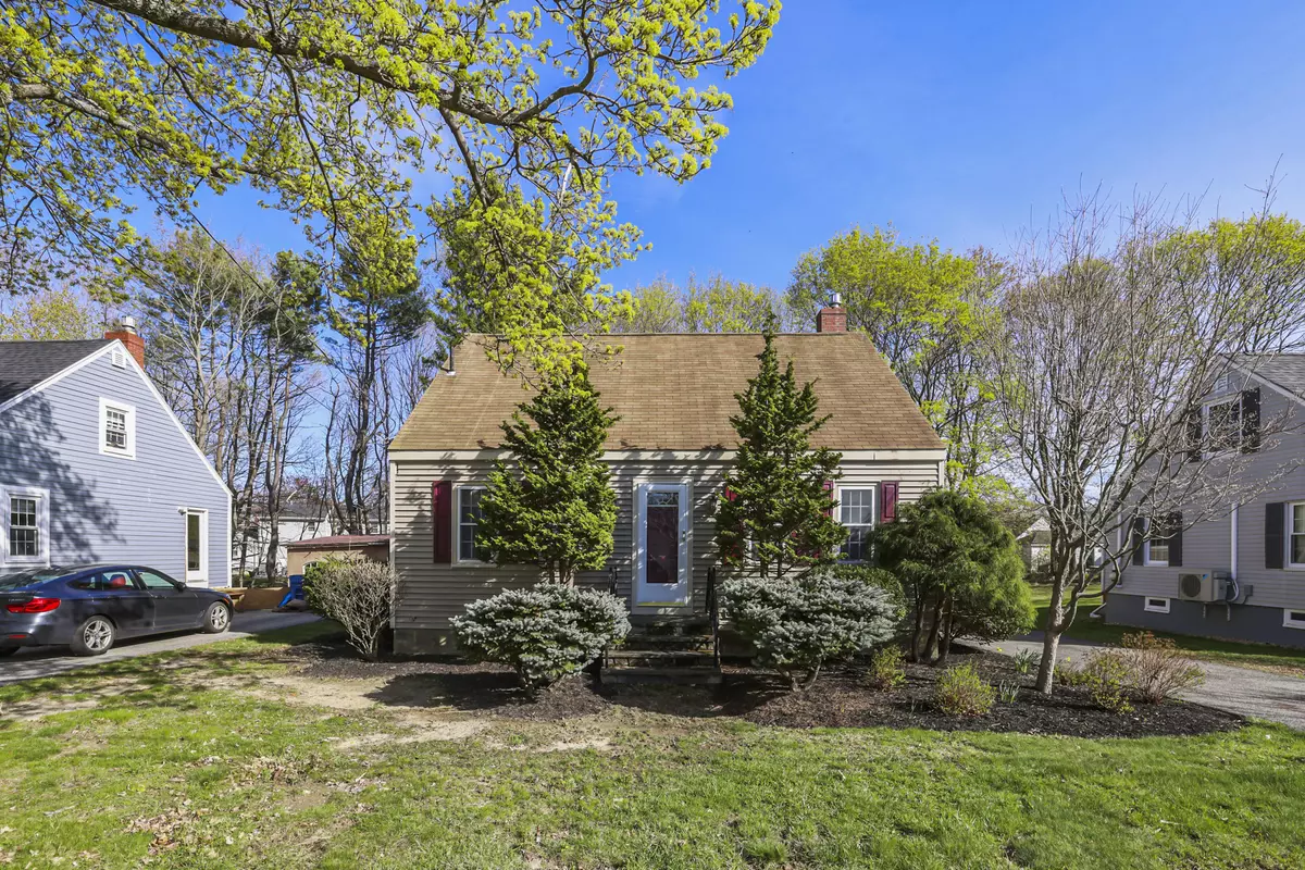 Portland, ME 04103,15 Hall ST