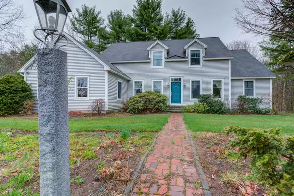 Saco, ME 04072,4 Boynton Brook RD