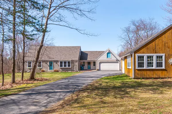 328 Royal RD, North Yarmouth, ME 04097