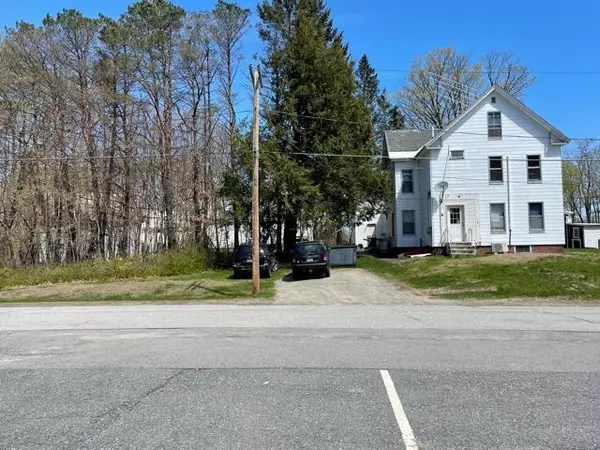 Oakland, ME 04963,29 Center ST