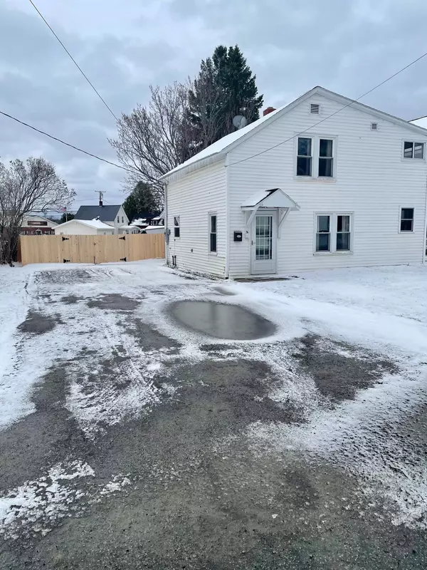 36 Turner ST, Presque Isle, ME 04769