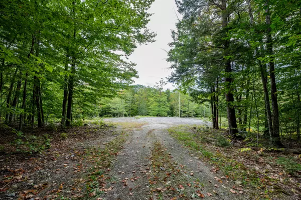 00 Clara DR, Winthrop, ME 04364