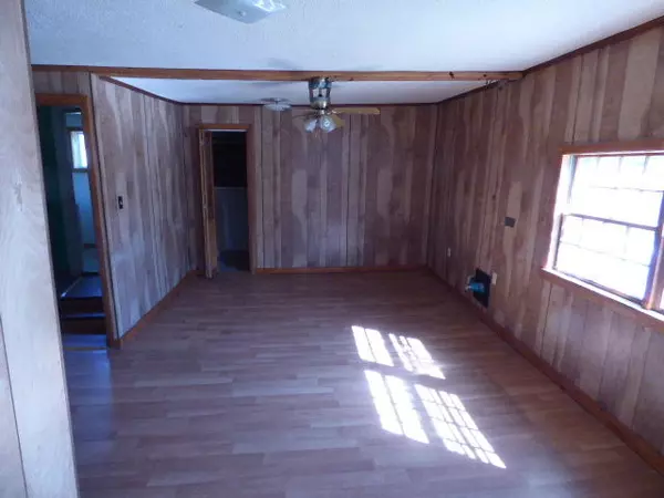 Milford, ME 04461,42 Pine ST