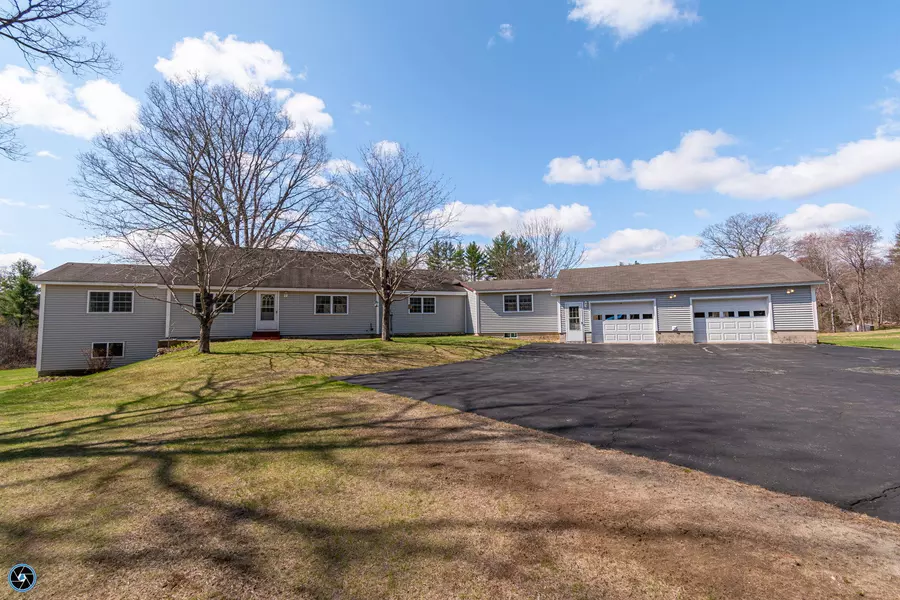 76 Spur RD, Cornish, ME 04020