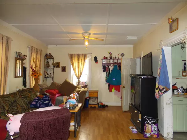 Vassalboro, ME 04989,8-10 Preble Hill RD