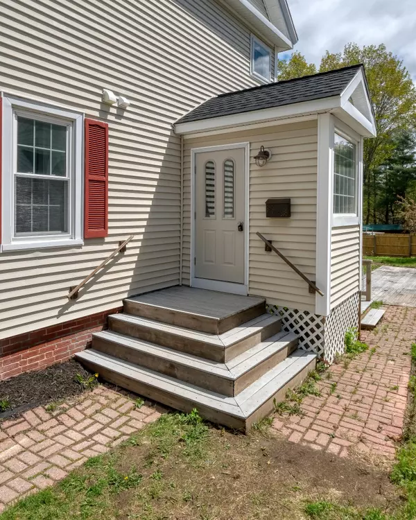 Gardiner, ME 04345,34 Danforth ST