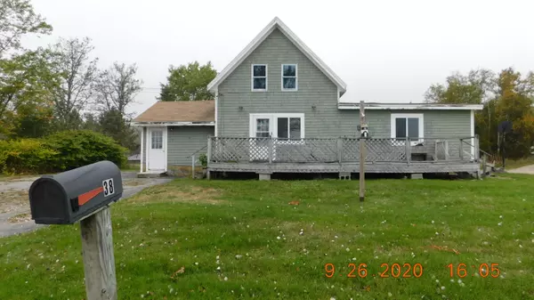 38 Whale Cove RD, Machiasport, ME 04655