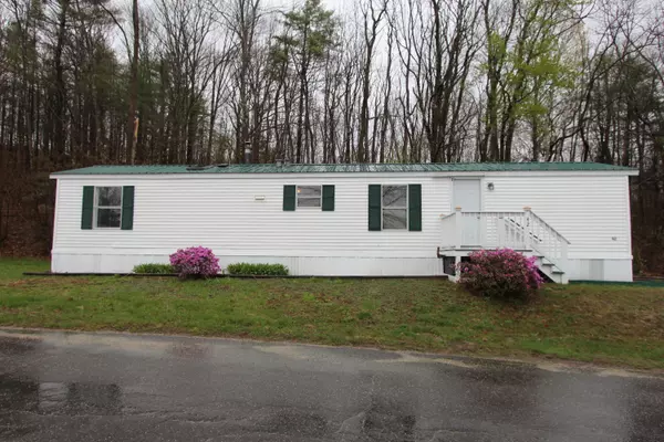 Lewiston, ME 04240,42 Village DR