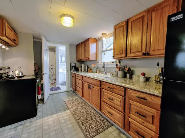 Gardiner, ME 04345,88 Spring ST