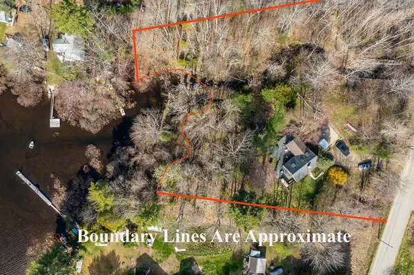 Lincolnville, ME 04849,368 Slab City RD