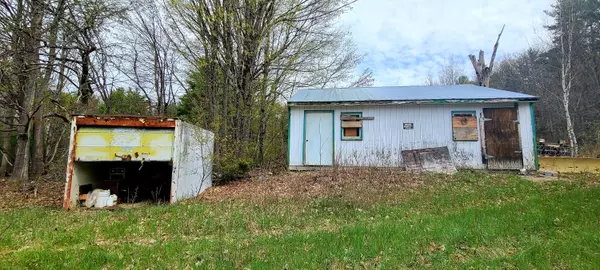 Leeds, ME 04263,230 Bernie Hartford RD