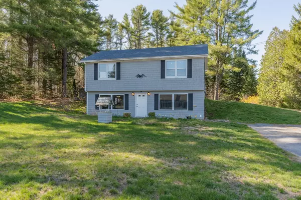 Gorham, ME 04038,186 Huston RD