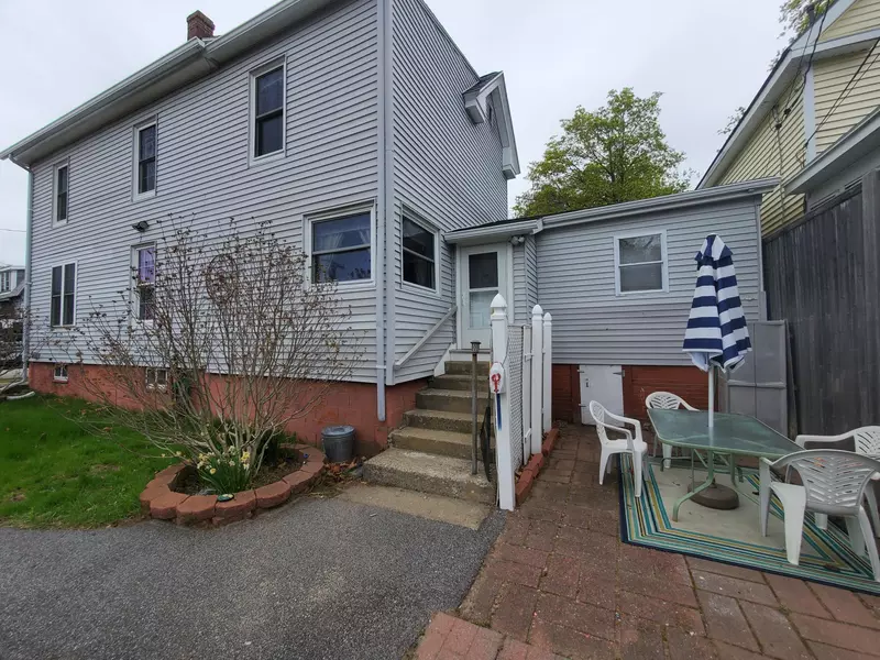 4 Myrtle AVE, Old Orchard Beach, ME 04064