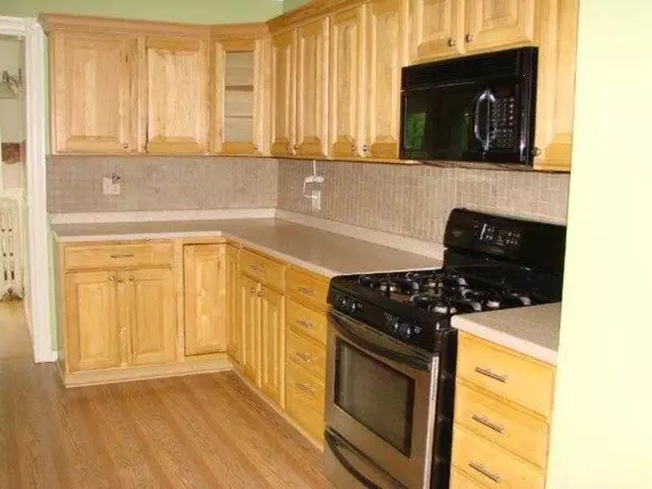 Waterville, ME 04901,6 Heath ST