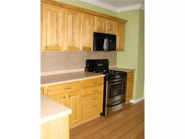 Waterville, ME 04901,6 Heath ST