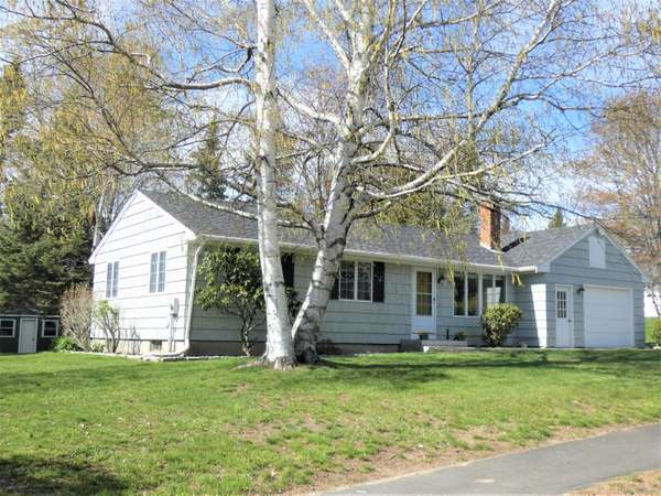 67 Continental DR, Portland, ME 04103