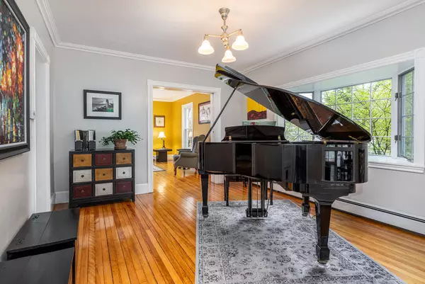 Portland, ME 04103,52 Summit ST