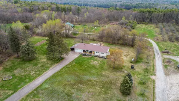 Raymond, ME 04071,715 Webbs Mills RD