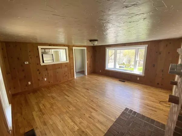 Gardiner, ME 04359,42 Cannard ST