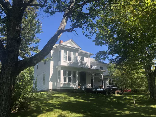 Princeton, ME 04668,31 Colonel Doane LN