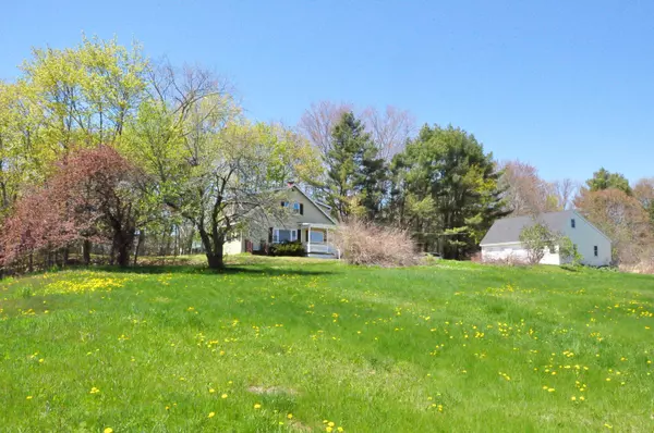 Hampden, ME 04444,288 Western AVE