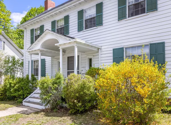 Gorham, ME 04038,72 South ST