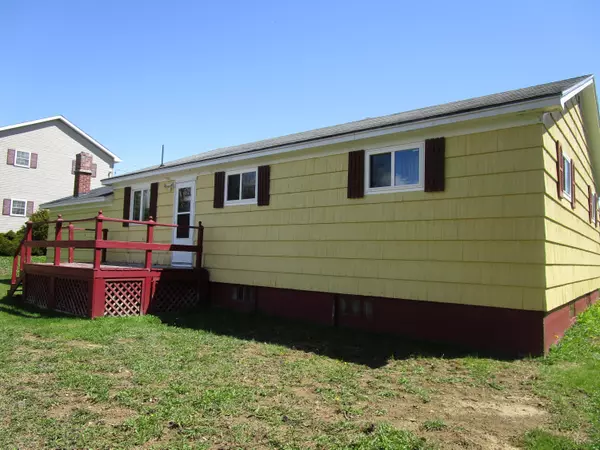 Presque Isle, ME 04769,94 Canterbury ST