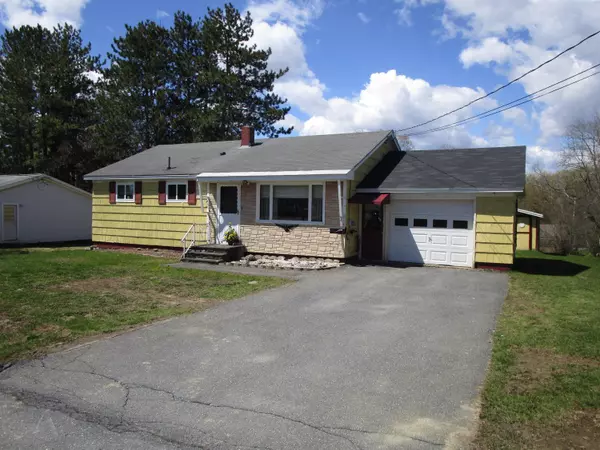 94 Canterbury ST, Presque Isle, ME 04769