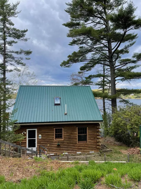 Winthrop, ME 04364,41 Mcvicker LN