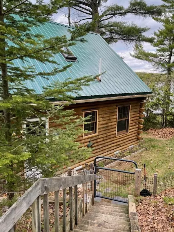 Winthrop, ME 04364,41 Mcvicker LN