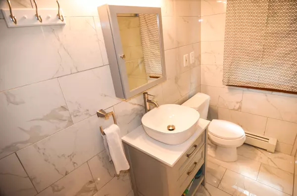 South Portland, ME 04106,17 Carignan AVE