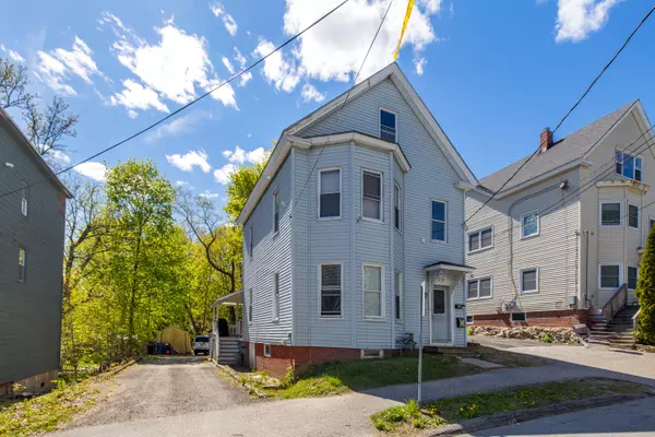 73 Newbury ST, Auburn, ME 04210