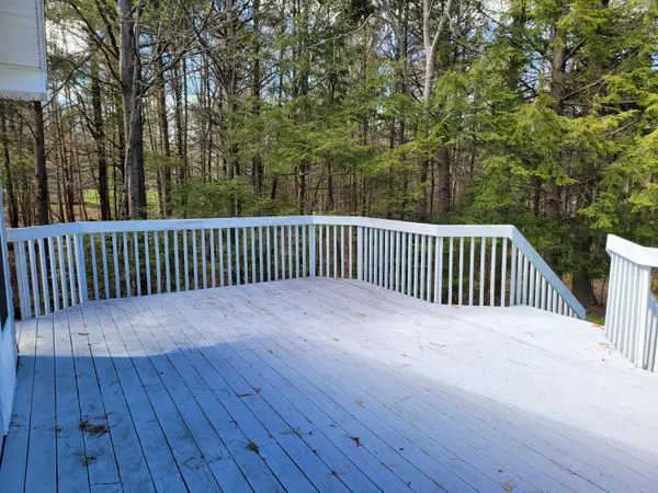 Lisbon, ME 04250,15 Gayton RD