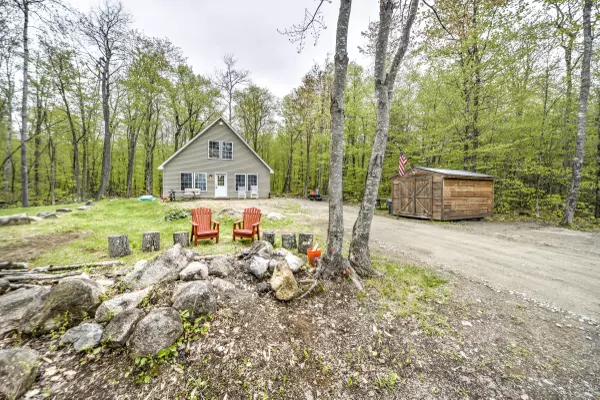 Saint Albans, ME 04971,39 Cliffside DR