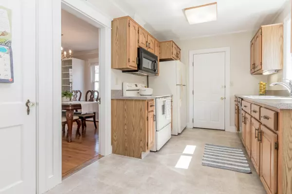 South Portland, ME 04106,20 Sylvan RD