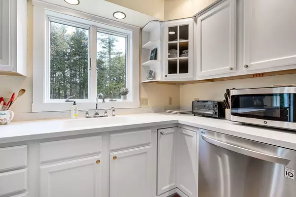 New Gloucester, ME 04260,37 Rustic WAY